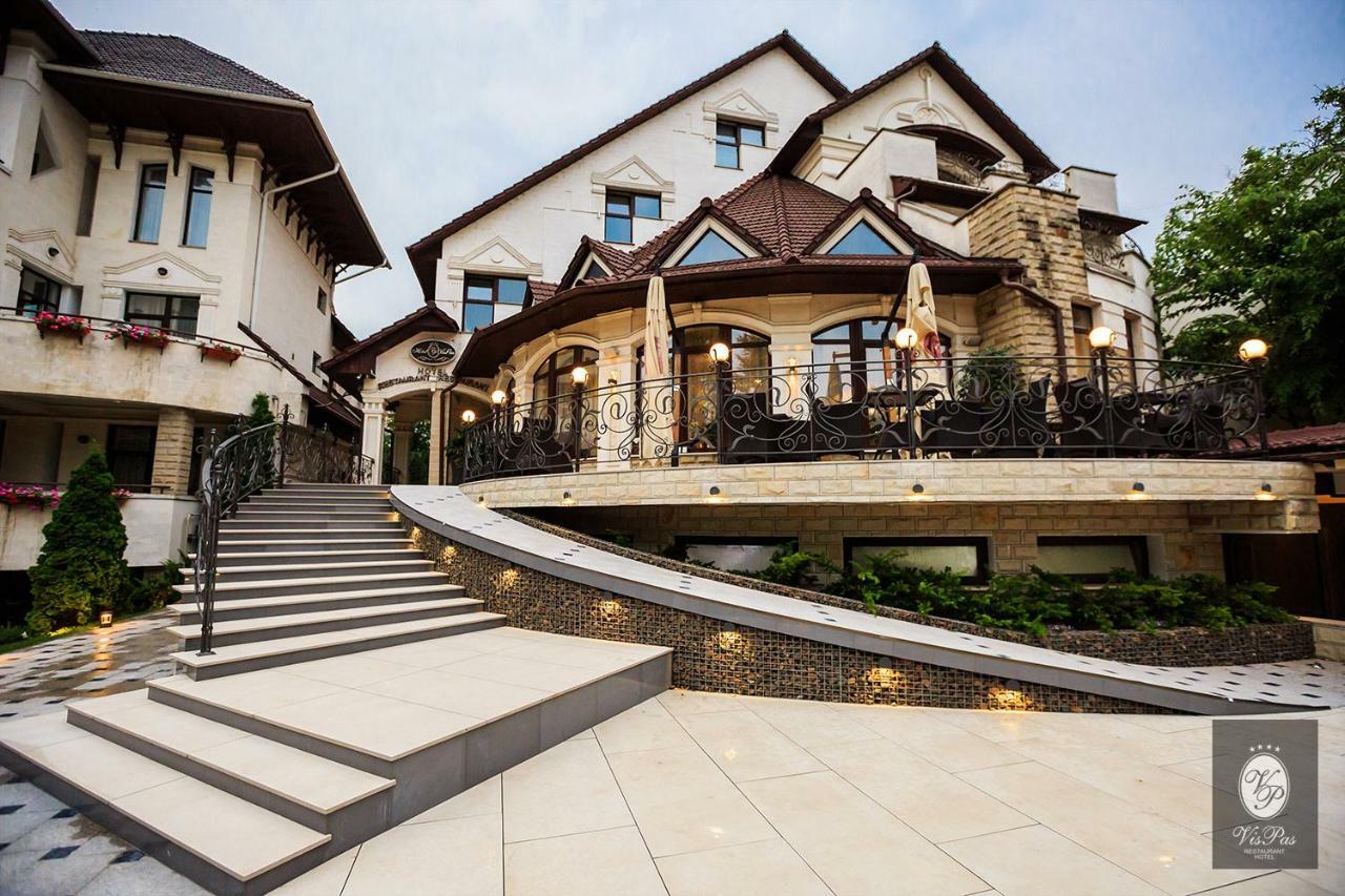 Vispas Hotel Chisinau Exterior photo